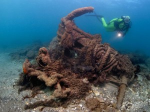 Puerto de Herodes – Israel Es un lugar perfecto para sumergirse en el mar, ya que se encuentran diferentes artefactos de naufragios y objetos de la época bizantina.